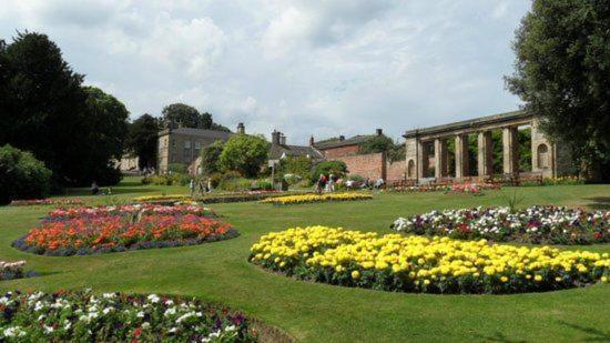 Chantry House บาร์นสลีย์ ภายนอก รูปภาพ